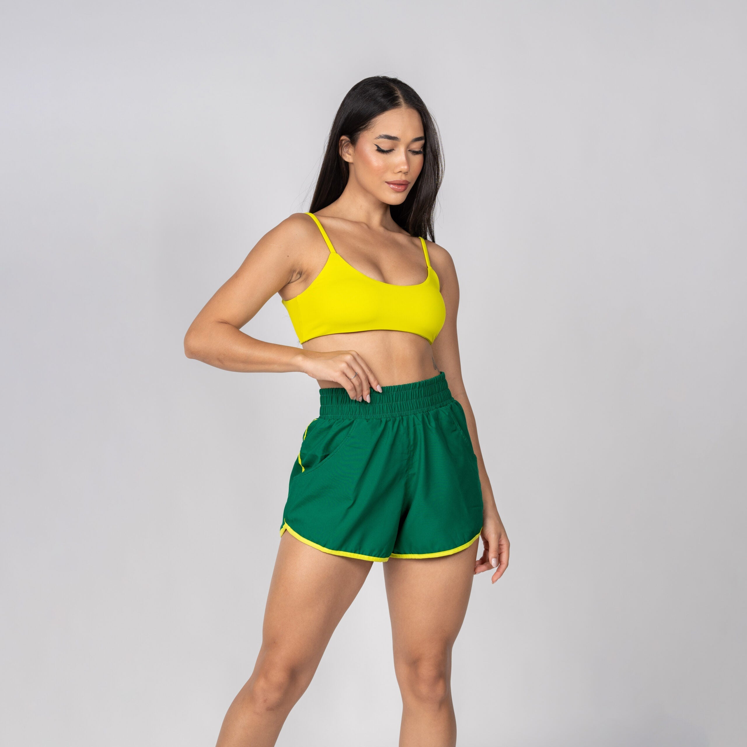 Conjunto Short Tactel e Top Fita Run Verde Escuro e Lima